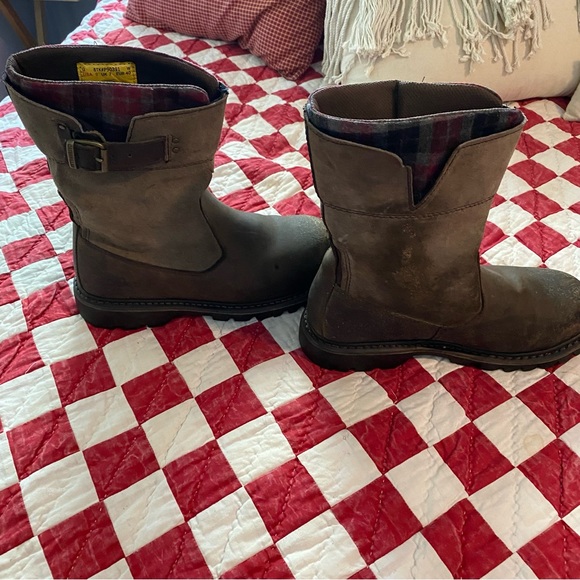 Caterpillar Steel Toe boots size 9 - Picture 9 of 16